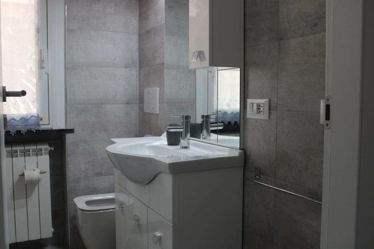 Maison Blanche Varazze Buitenkant foto